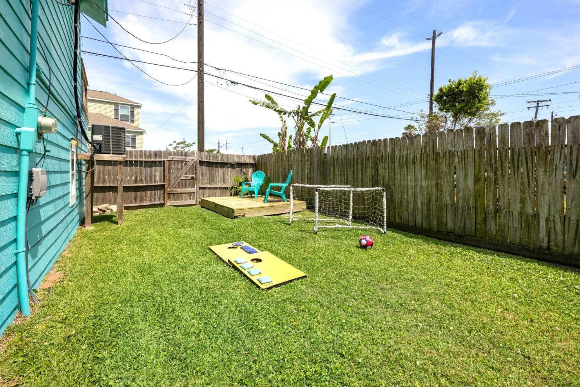 Nr Beach Pier Oasis Game Tables Yard Bbq 加尔维斯敦 外观 照片