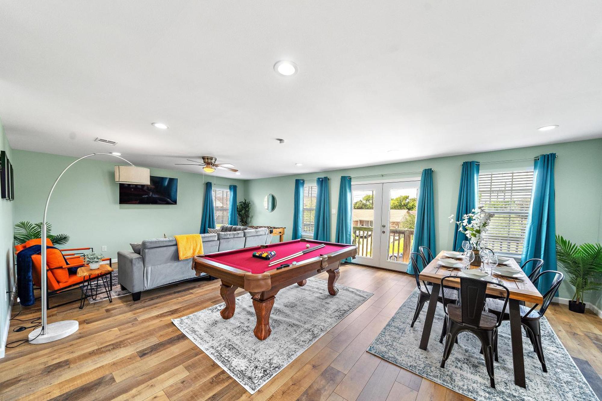 Nr Beach Pier Oasis Game Tables Yard Bbq 加尔维斯敦 外观 照片